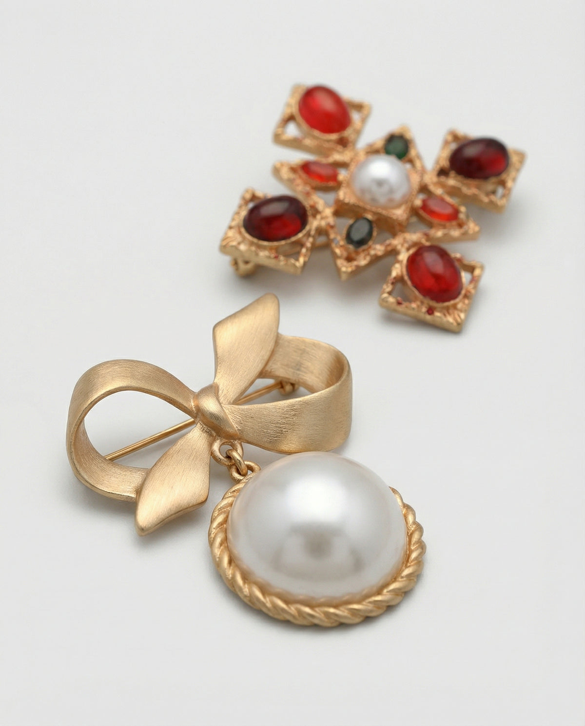 Ornate Heritage Pin Set