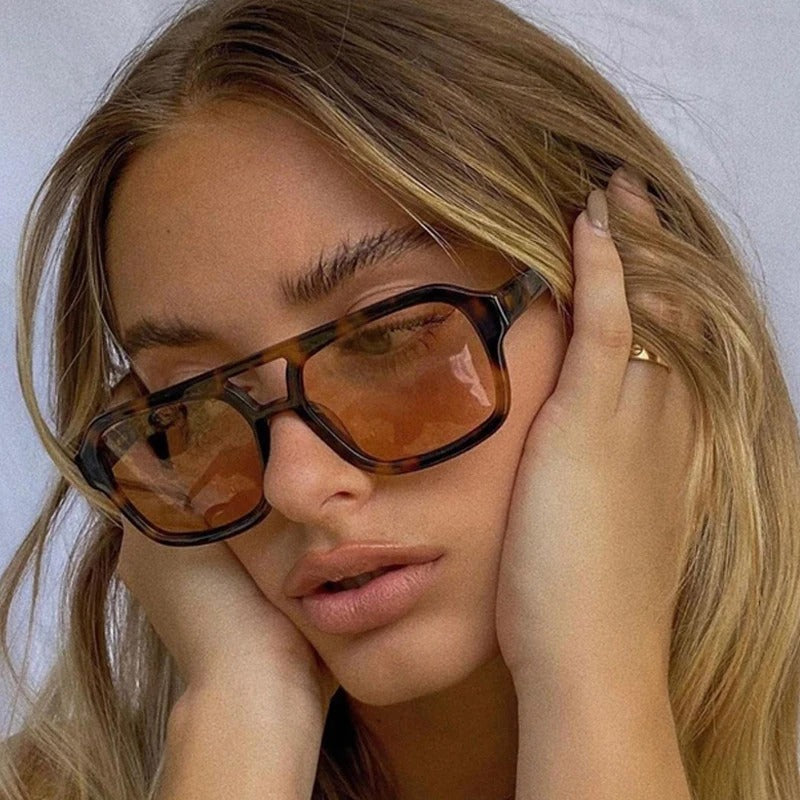 SQUARE SUNGLASSES