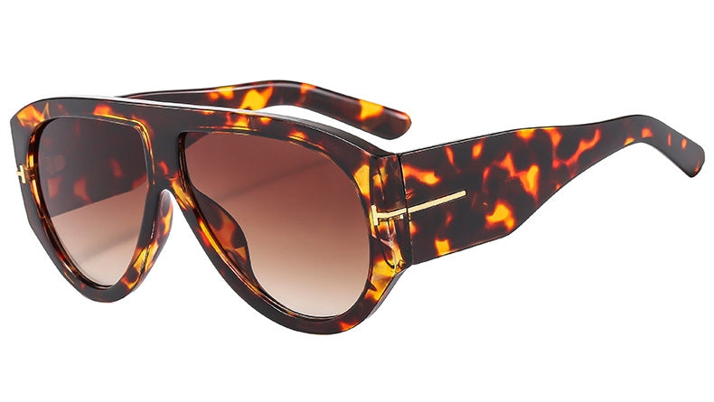 OVERSIZE SUNGLASSES