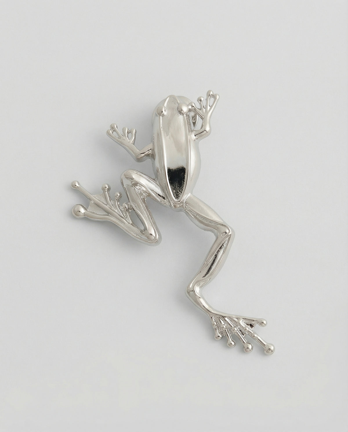 Sculpted Frog Brooch