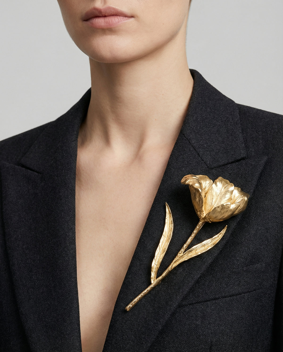 Sculpted Floral Brooch